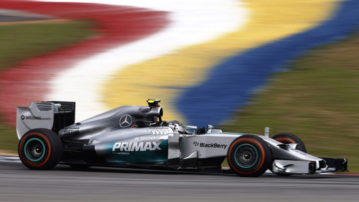 GP Μαλαισίας: Ταχύτερες οι Mercedes στα ελεύθερα(upd)!